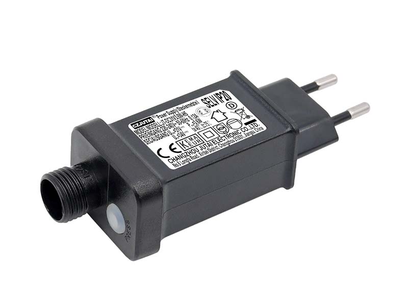 7.2W系列欧规GS/CE立式户内常亮带调光功能电源